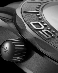43.5 mm, black ceramic on rubber strap^OMEGA Hot