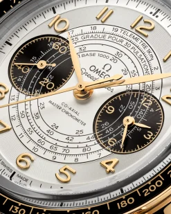 43 mm, Moonshine™ gold on leather strap^OMEGA Fashion