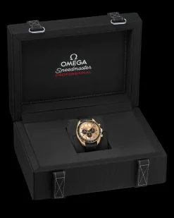 42 mm, Moonshine™ gold on rubber strap^OMEGA Clearance