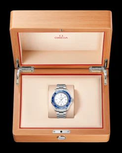 45.5 mm, O‑MEGASTEEL on O‑MEGASTEEL^OMEGA Clearance