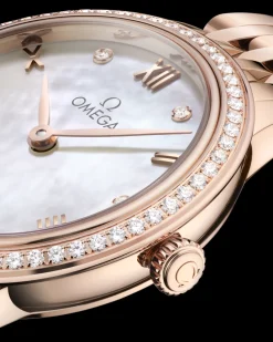 27.5 mm, Sedna™ gold on Sedna™ gold^OMEGA Fashion