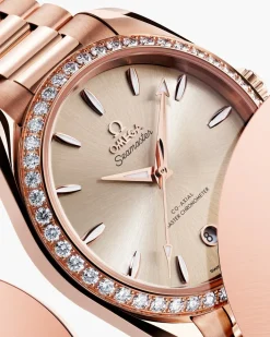38 mm, Sedna™ gold on Sedna™ gold^OMEGA New