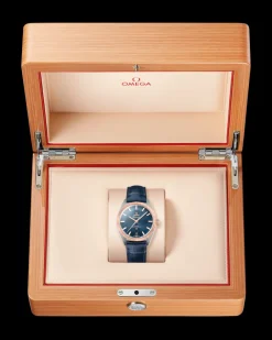 39 mm, steel ‑ Sedna™ gold on leather strap^OMEGA Sale