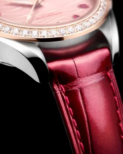 34 mm, steel ‑ Sedna™ gold on leather strap^OMEGA Best
