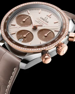 38 mm, steel ‑ Sedna™ gold on leather strap^OMEGA Sale