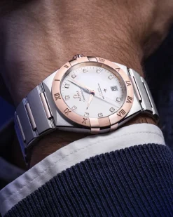 39 mm, steel ‑ Sedna™ gold on steel ‑ Sedna™ gold^OMEGA Hot