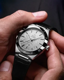 41 mm, steel on leather strap^OMEGA Clearance