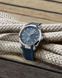 41 mm, steel on rubber strap^OMEGA New
