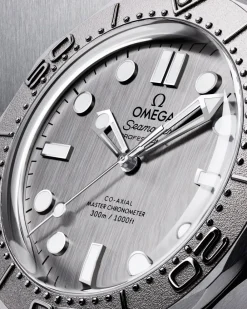 42 mm, steel on rubber strap^OMEGA Outlet