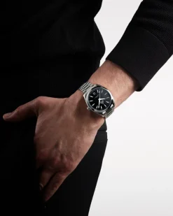 41 mm, steel on steel^OMEGA Hot