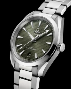 38 mm, steel on steel^OMEGA Hot