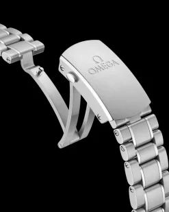 44.25 mm, steel on steel^OMEGA Fashion